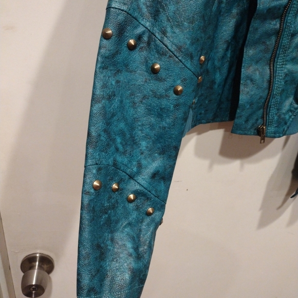 Disney Store Descendants Uma Faux Leather Moto Jacket Girls 7/8 Costume Cosplay - Picture 6 of 8